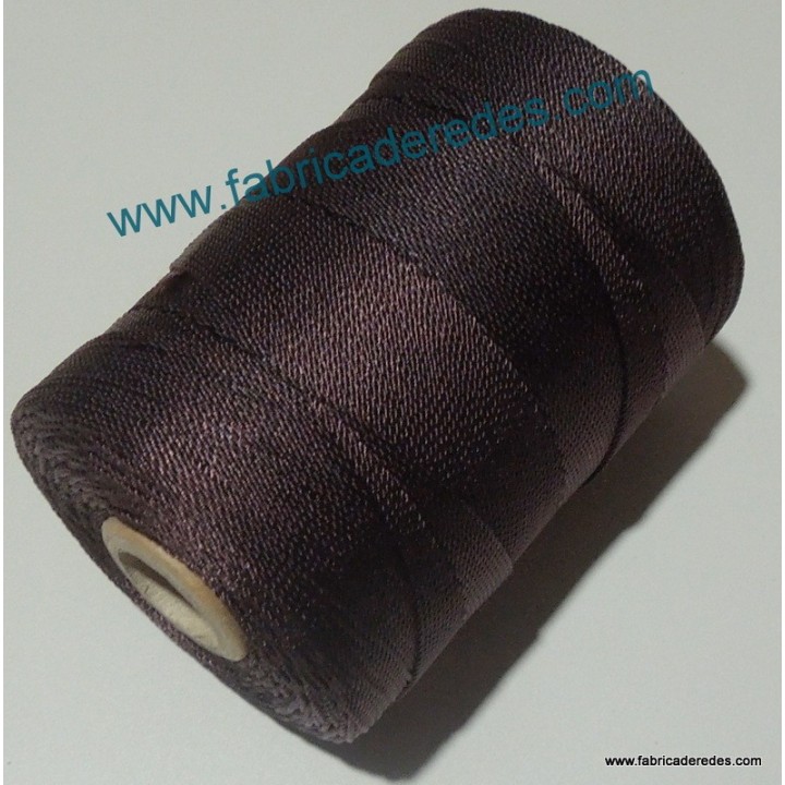 Hilo nylon 210/18 (2220) Marrón