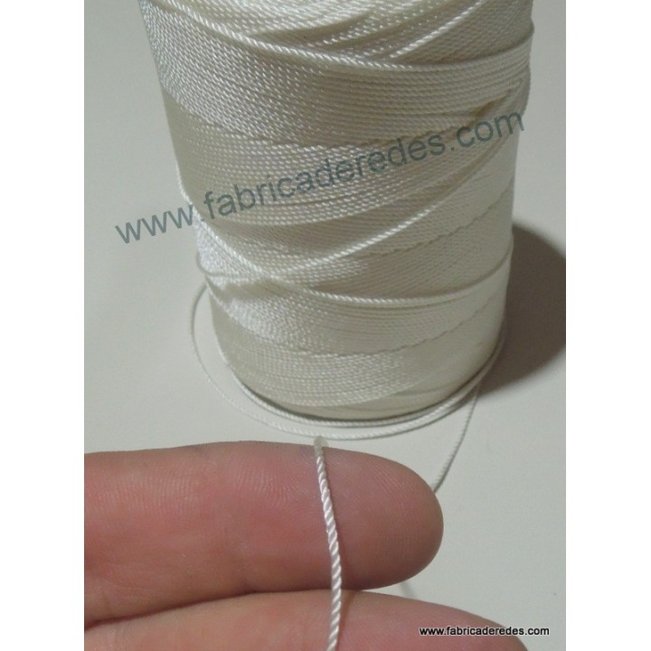 Hilo nylon 210/18 (2220) Blanco