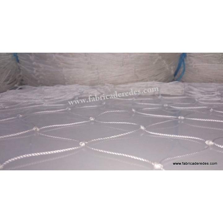 Mesh networks 210/18 x 42mm perfect hunting and fishing