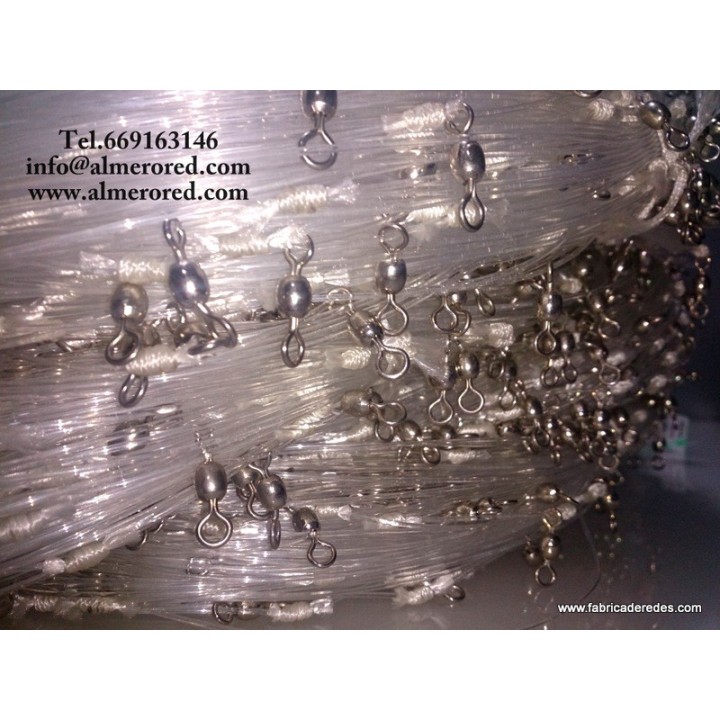 Strang der Angelschnur mit einem Wirbel von 500 Metern x 500 Wirbel