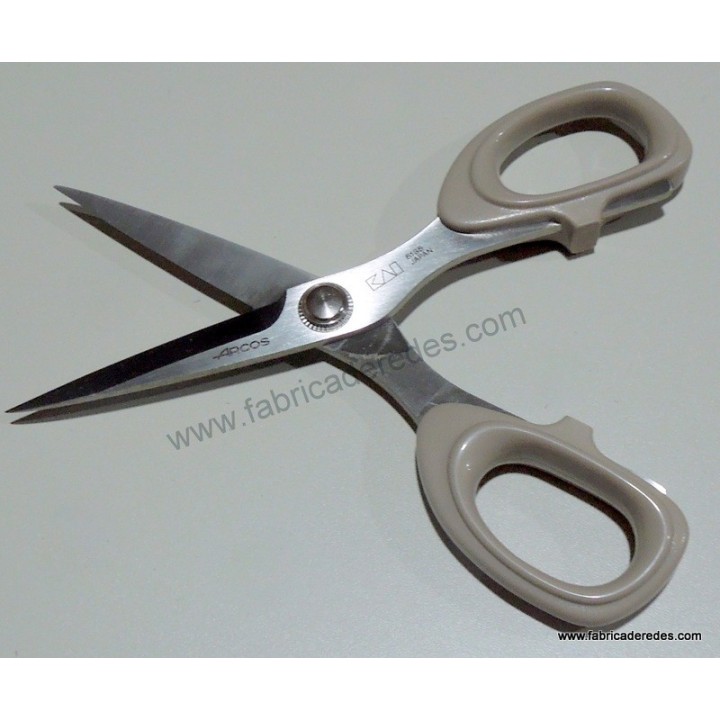 Tijera profesional costura 135mm