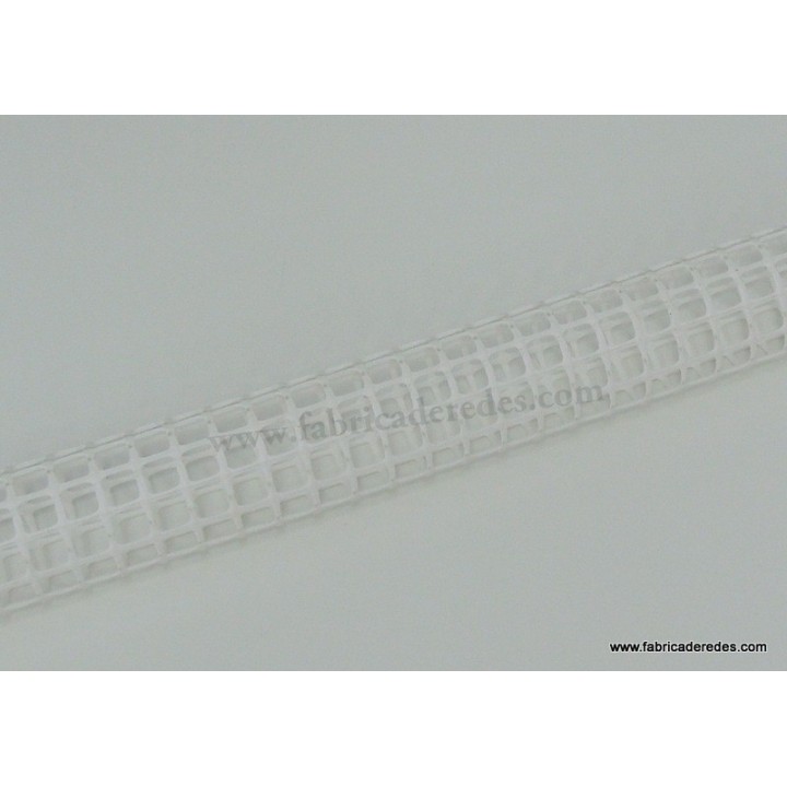 Reinforced feeding tube for pots