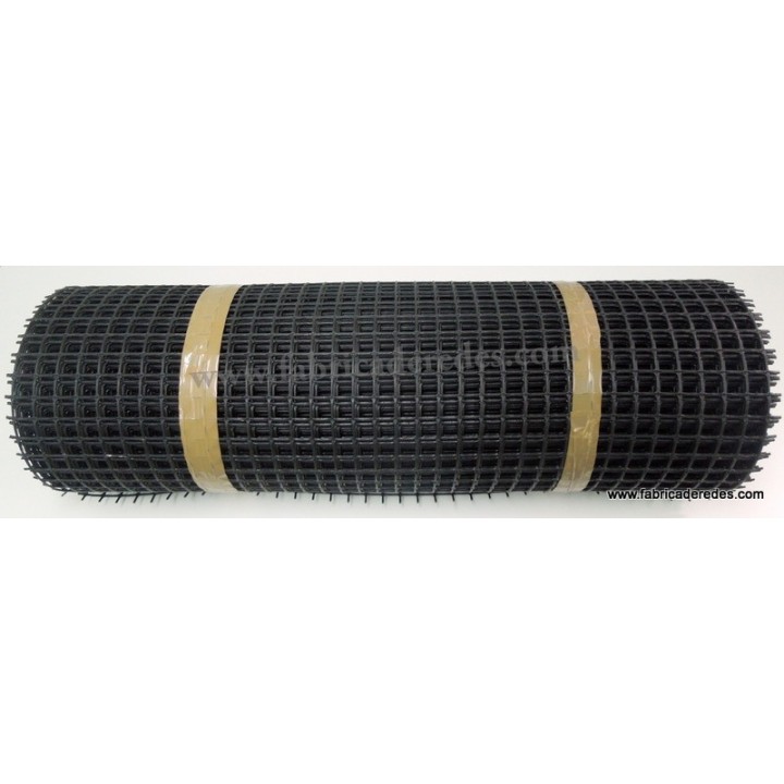 MAILLE CARRÉE EN PLASTIQUE NOIR 2,5cm x 2,5m 540grs