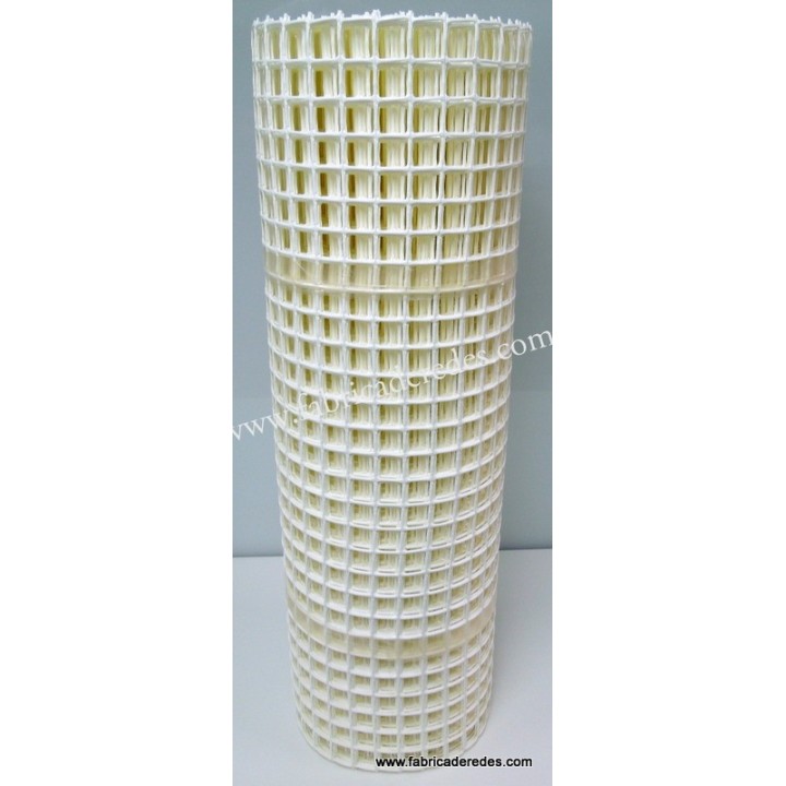SQUARE PLASTIC MESH WHITE 3cm x 3cm 450 grs