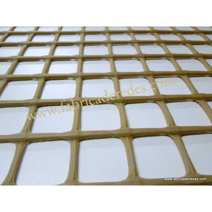 Malla plástica cuadrada Marron 3CM X 3CM 750gramos
