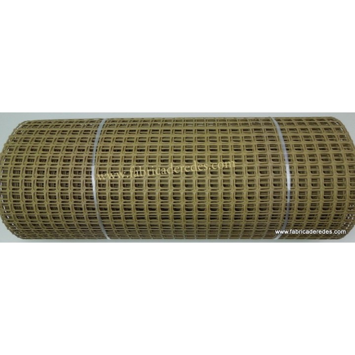 Malla plástica cuadrada Marron 3CM X 3CM 750gramos