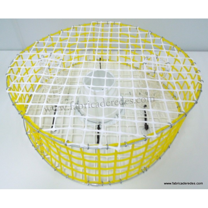 Nasa pulpo chata amarilla y blanca