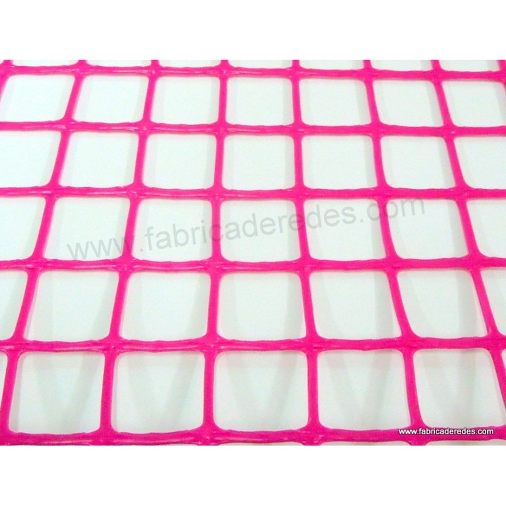 Malla plástica cuadrada rosa 3cm x 3cm 450gramos
