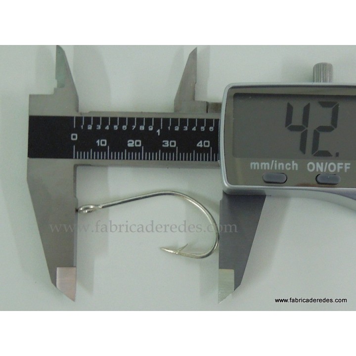 Anzuelo anilla torcido 4/0