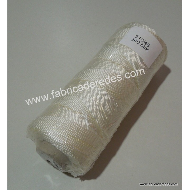 Hilo nylon 210/48 (750) blanco