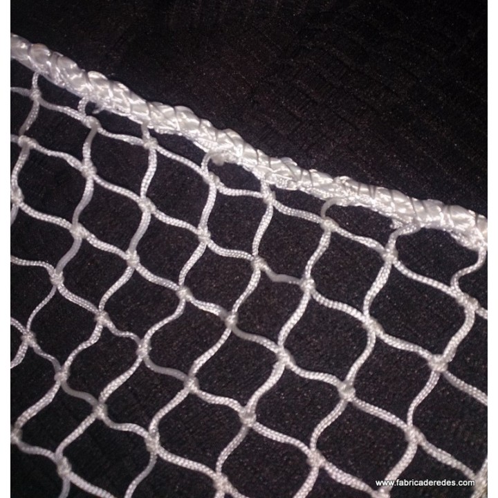 Protezione di rete su scale, parchi di volo e campi da golf