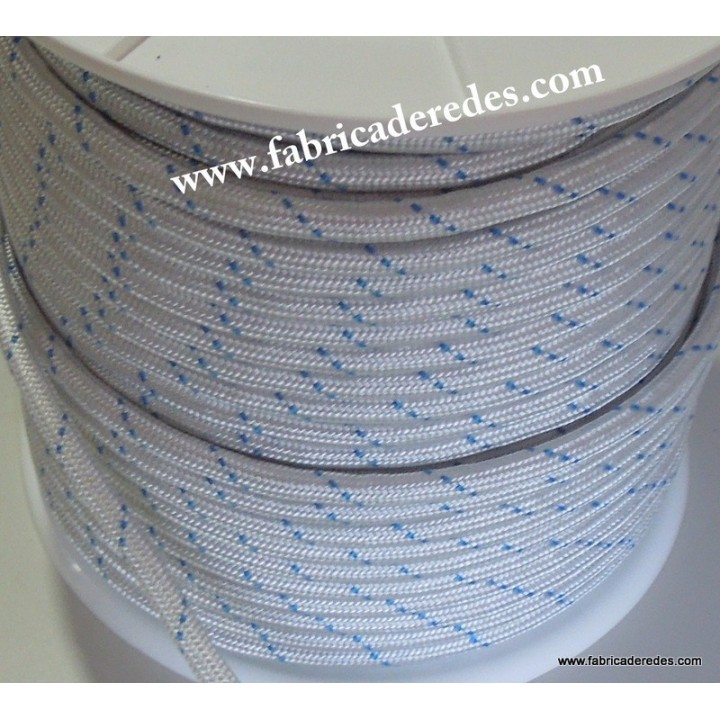 Corda de nylon trançada para náutica e ancoragem.