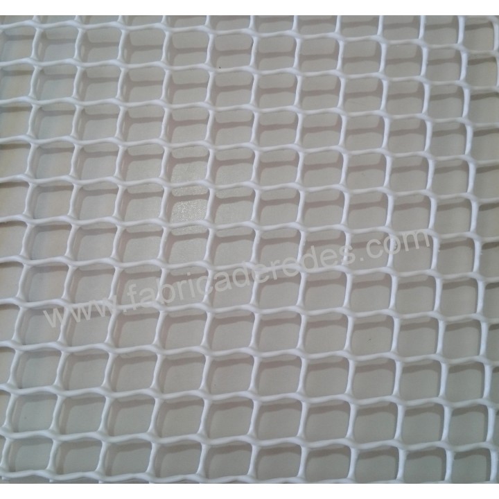 Rete di plastica per gamberetti con trappole profonde.