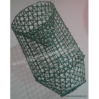 Octopus and fish pot