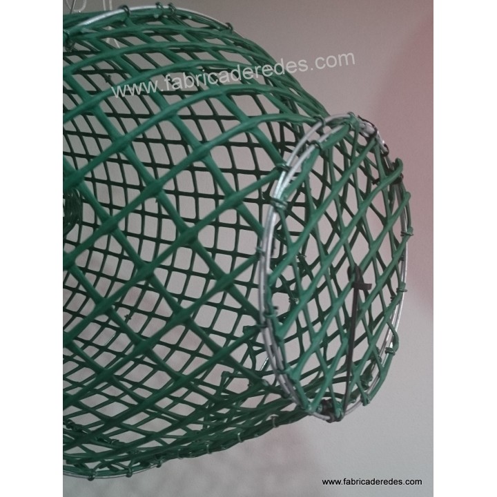 Octopus and fish pot