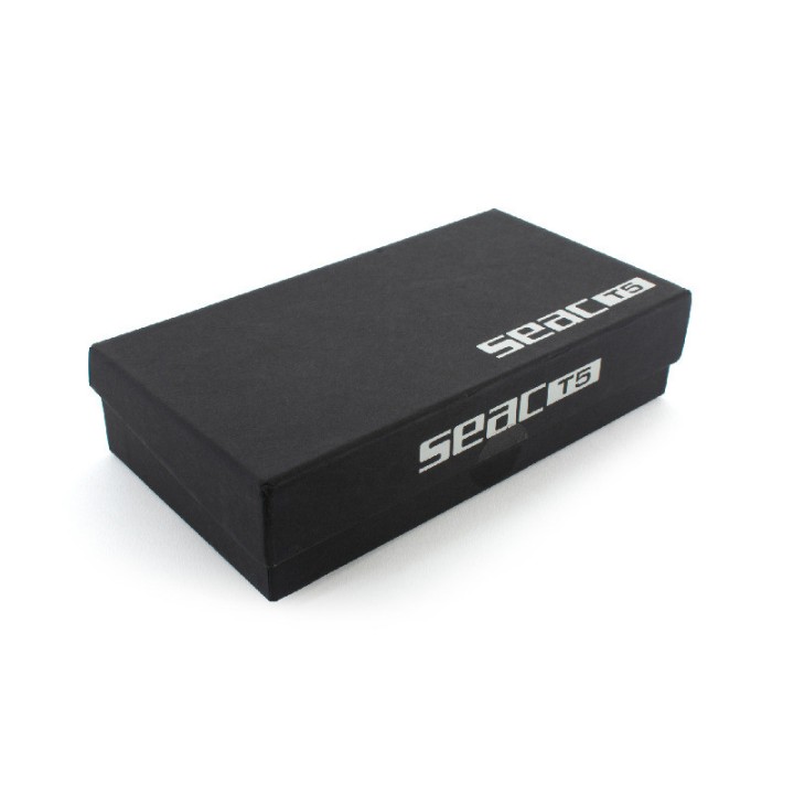 Water Flashlight T5: Potential Lighting for Diving