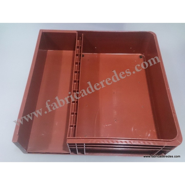 Caja para calar palangre con canaleta derecha e izquierda