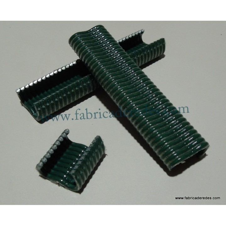 Grapa plastificada verde A18