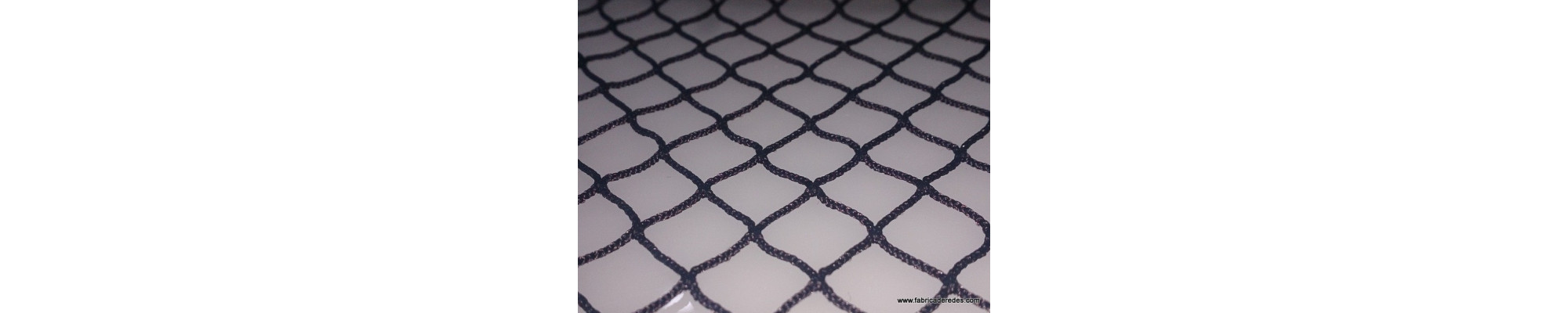 Knotenlose Ringwadennetze 210/12