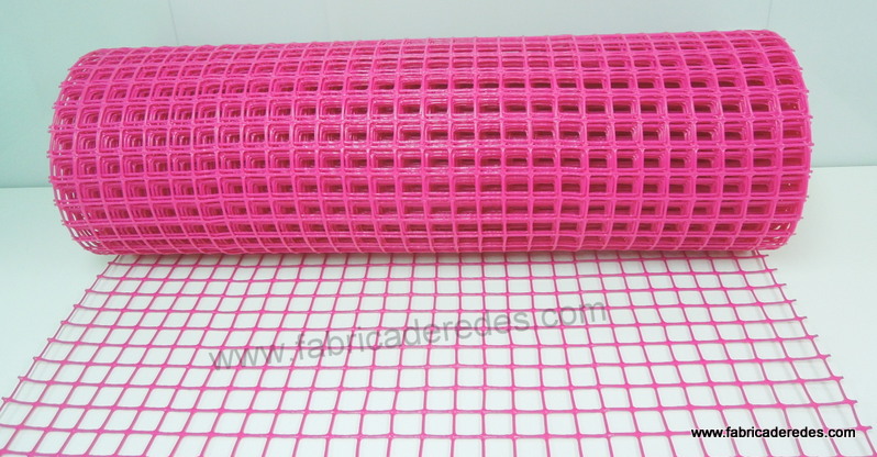 Malla rosa plástica 3cmx3cm